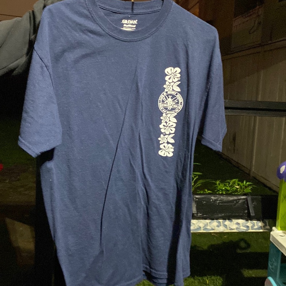 t shirt